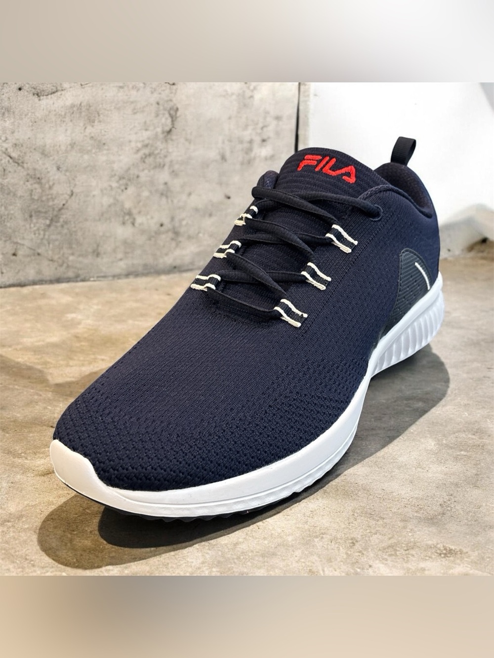 Fila Men's VERSO Athletic Shoes Navy Blue Size 11